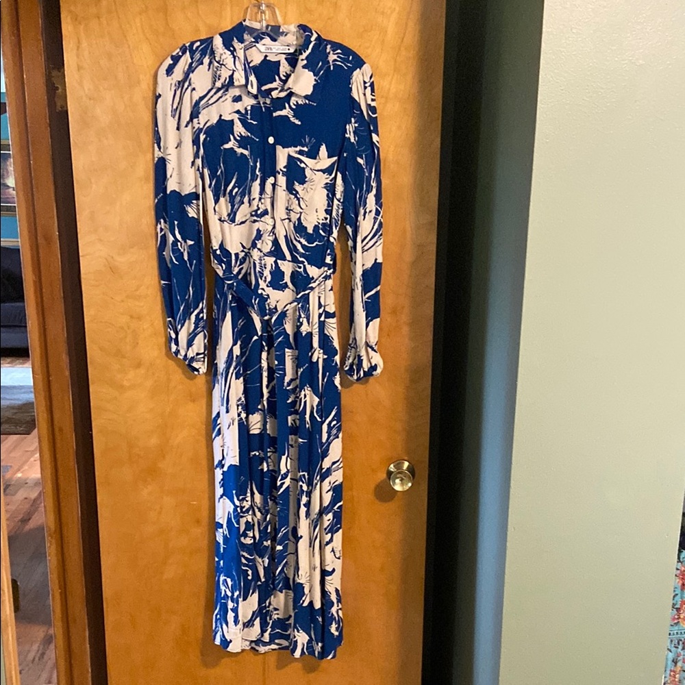 Zara Blue and White Bishop Sleeve Sundress